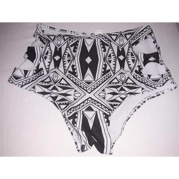 NIP Bikini Sz S Aztec Print Black & White 2 Piece Swimsuit Padded Top - Picture 5 of 6